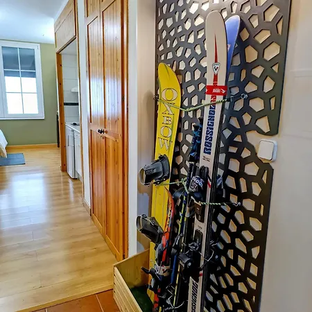 Ski-in, Ski-out, Free Parking - Maribel Chic Shack