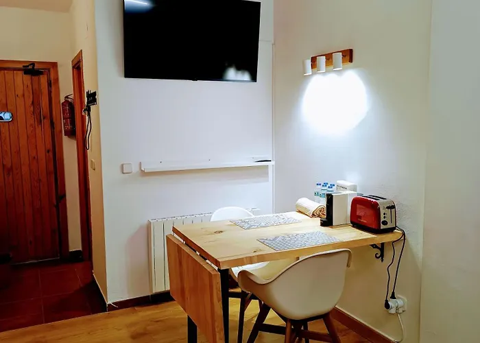 公寓 Ski-in, Ski-out, Free Parking - Maribel Chic Shack 塞拉内华达