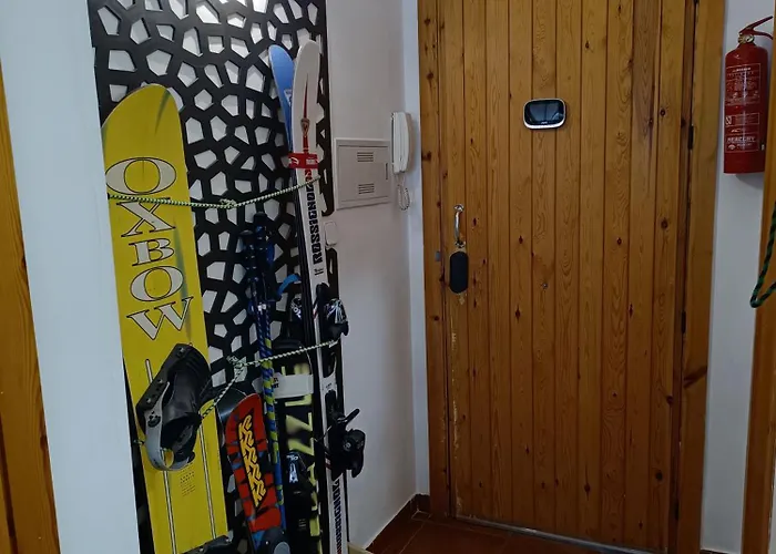 Ski-in, Ski-out, Free Parking - Maribel Chic Shack 公寓 塞拉内华达