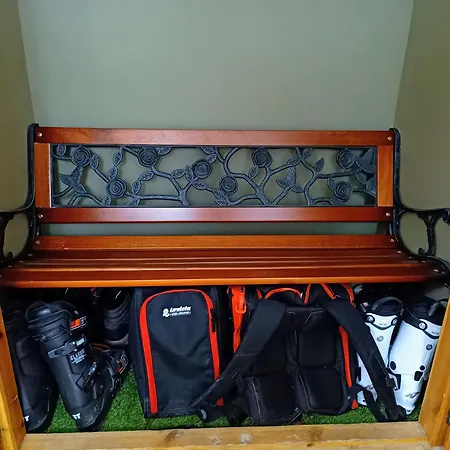 Ski-in, Ski-out, Free Parking - Maribel Chic Shack Apartamento