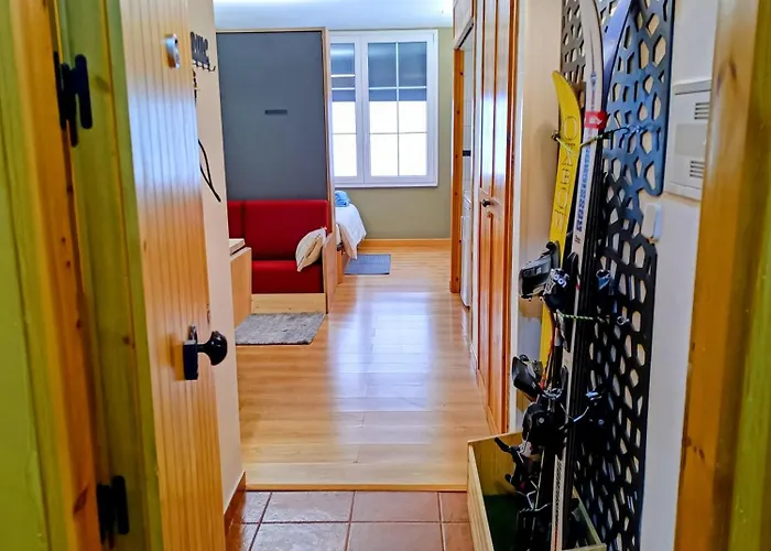 Ski-in, Ski-out, Free Parking - Maribel Chic Shack Apartamento Serra Nevada